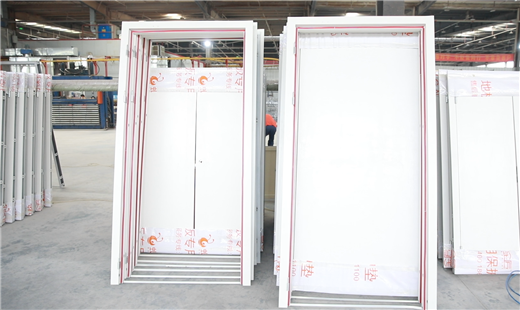 超规格防火门是指门体宽度和高度超过常规标准的防火门‌